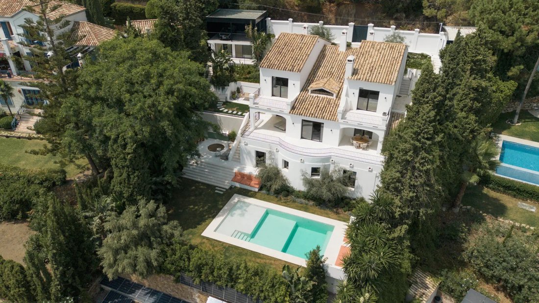Villa in Marbella, Andalusien, Spanien 1 - 18926895