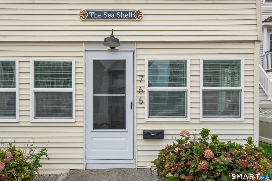 Milford, Connecticut, United States 4 - 18924786