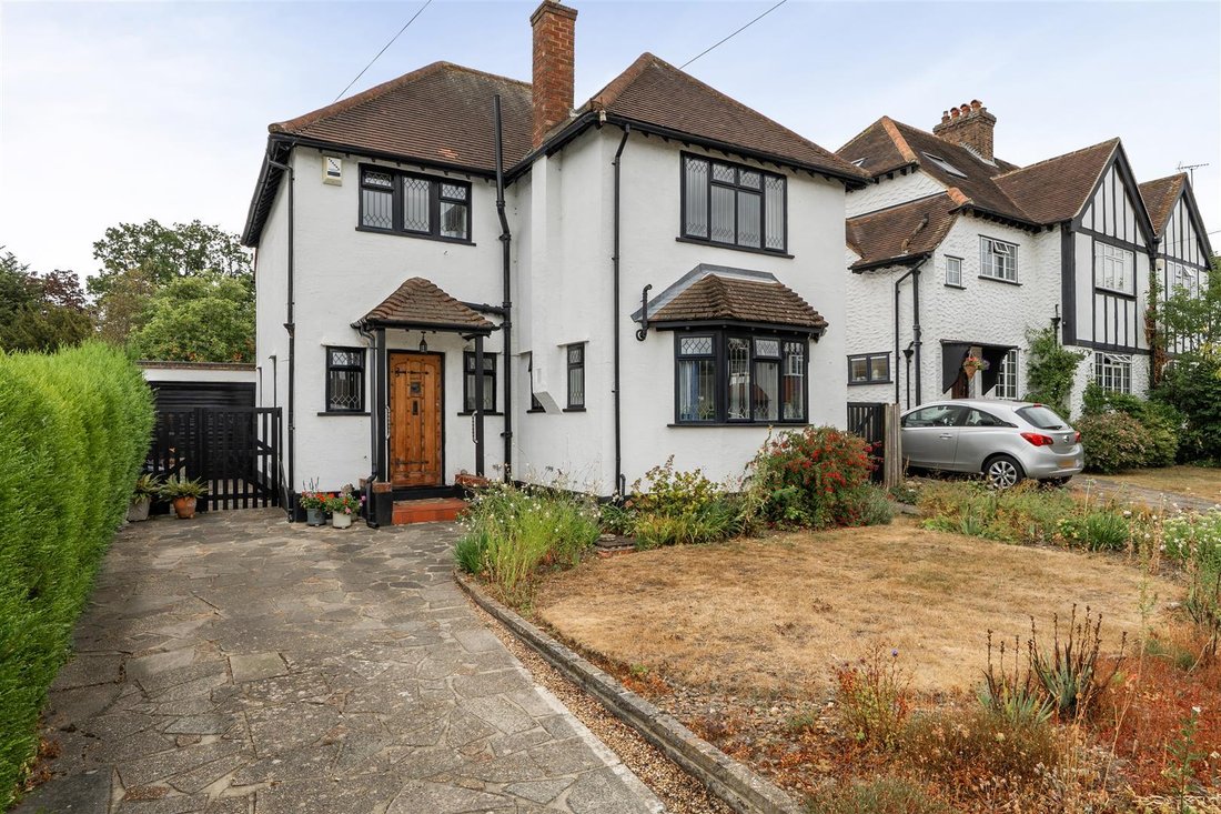House in Petts Wood, Bromley, England 2 - 18925552