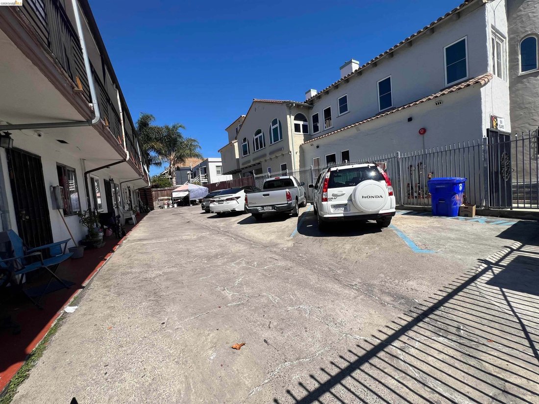 Andere in Oakland, Kalifornien, Vereinigte Staaten 4 - 18924989