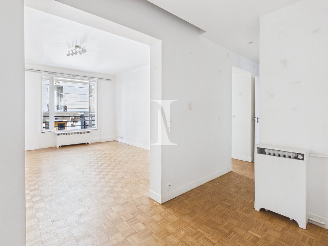 Apartment in Odéon, Paris 6e Arrondissement, Paris 1 - 18928048