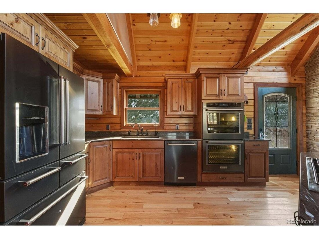 House in Pueblo, Colorado, United States 2 - 18924922