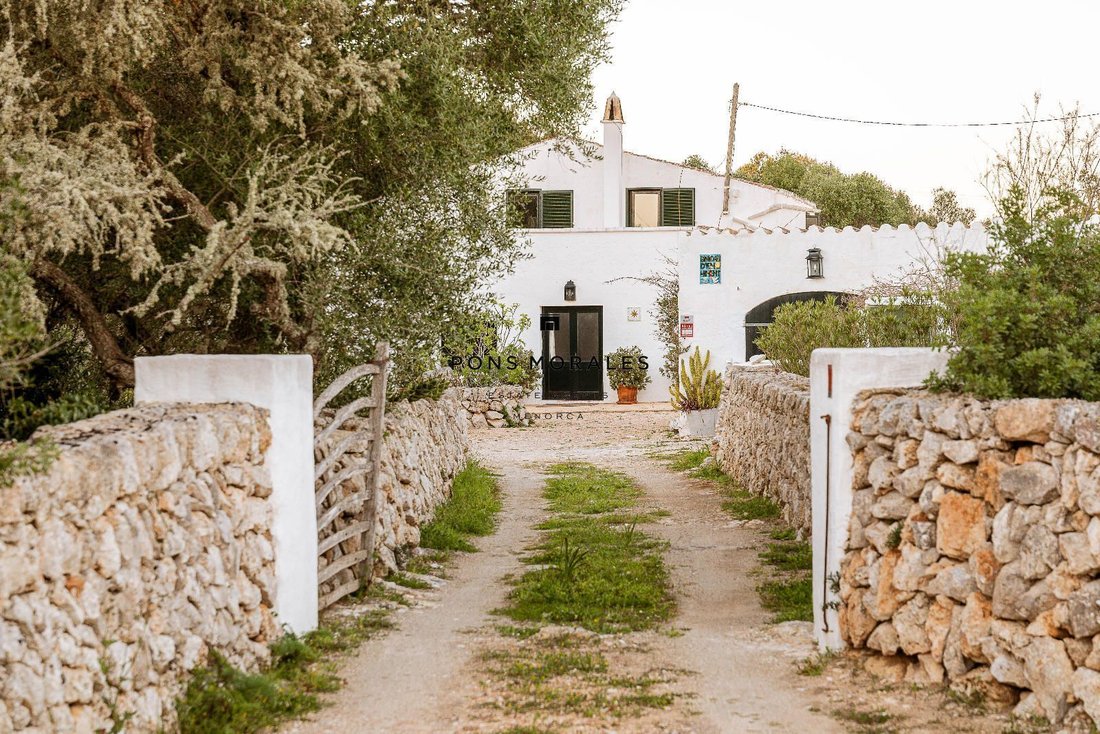Finca in es Castell, Balearic Islands, Spain 1 - 18926889