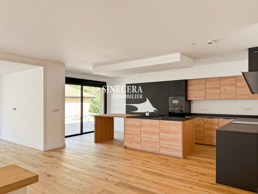 Villa in Centre Ville, Gujan-Mestras, France 5 - 18433263