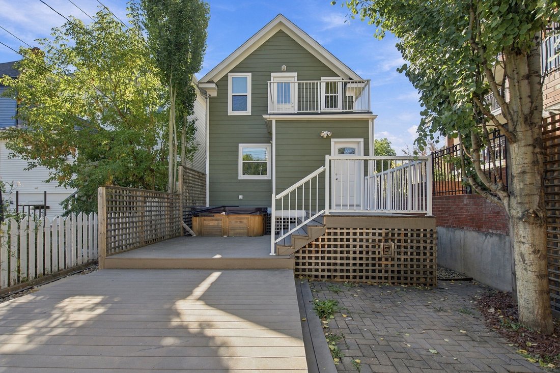 Haus in Calgary, Alberta, Kanada 4 - 18924706