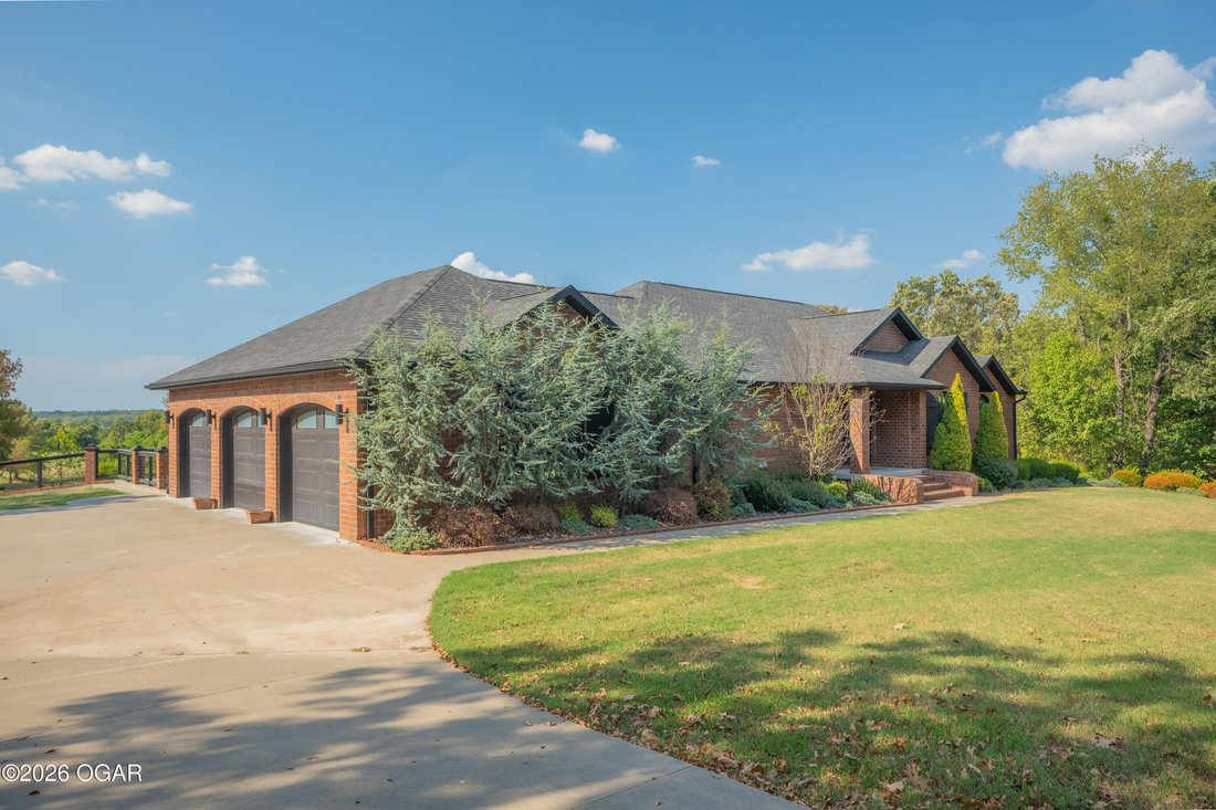 House in Joplin, Missouri, United States 1 - 18925178