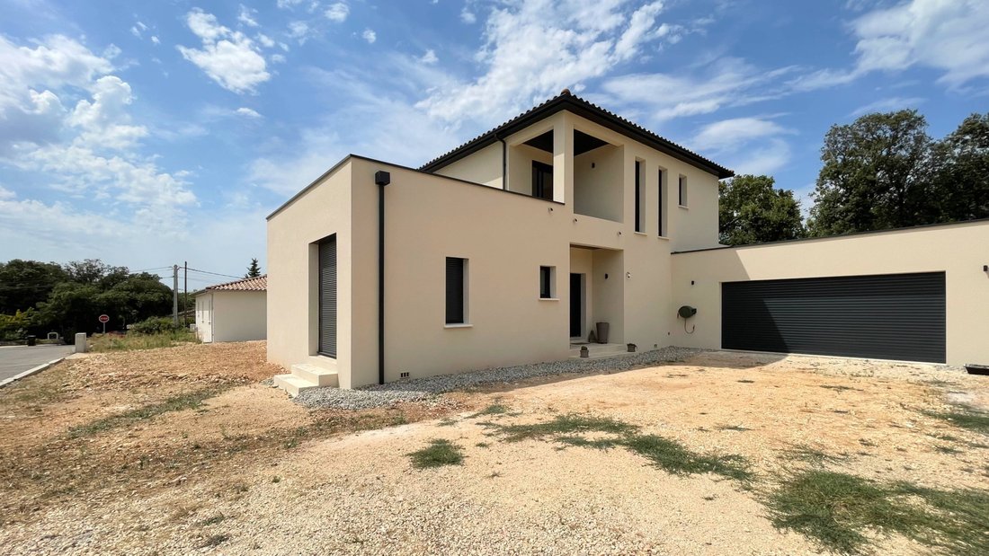 Villa à Uzès, Occitanie, France 3 - 18923997