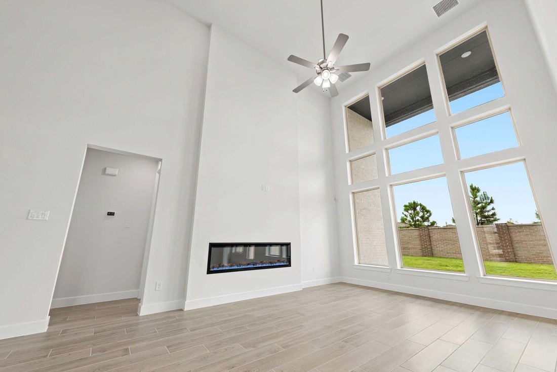 House in Cypress, Texas, United States 4 - 18926656
