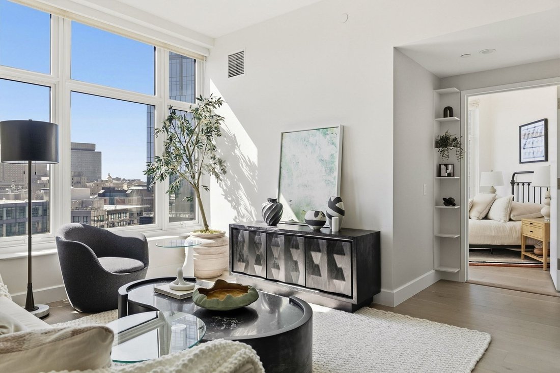 Condo in Boston, Massachusetts, United States 1 - 18926718