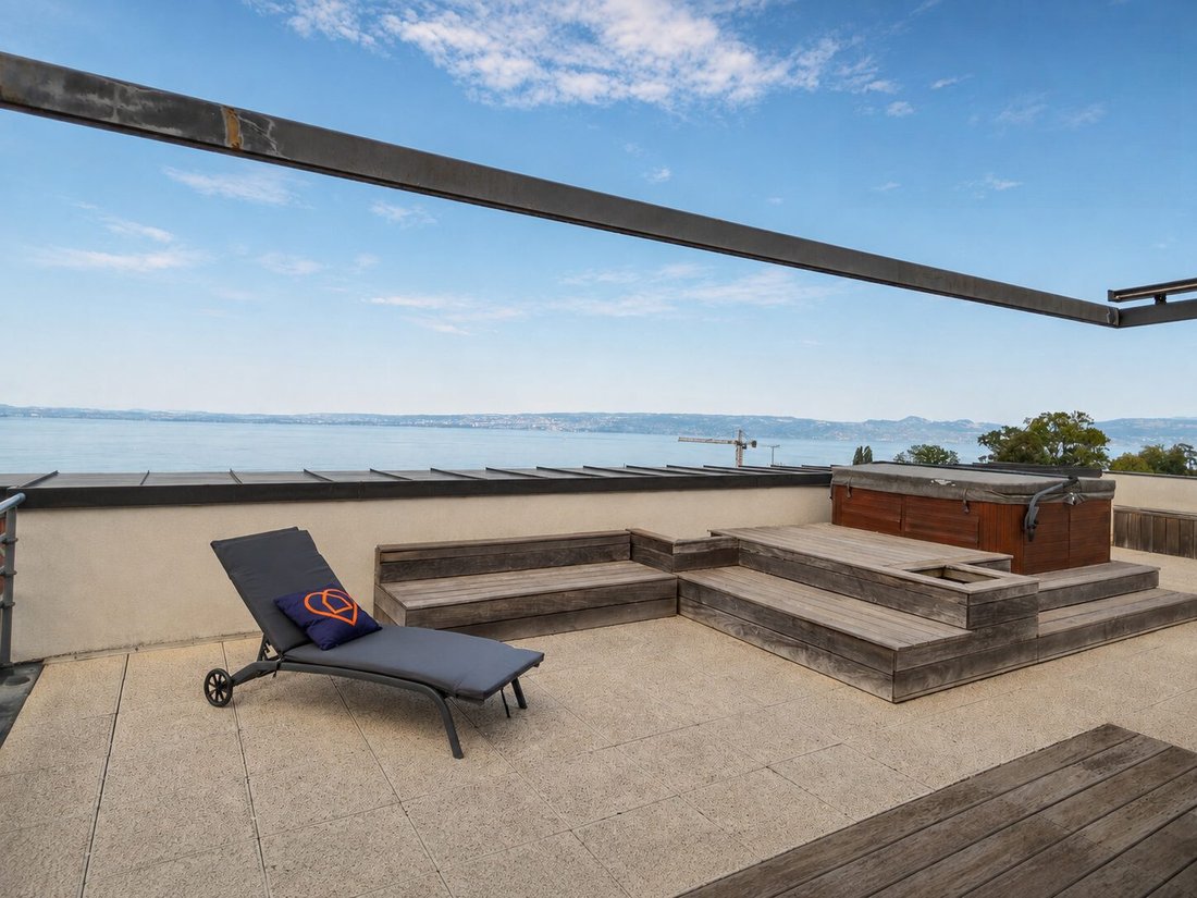 Apartment in Bord du Lac, Evian-les-Bains, France 1 - 18614943