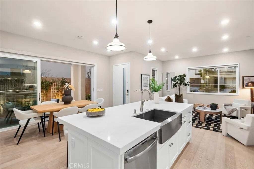 Condo in Irvine, California, United States 2 - 18016248