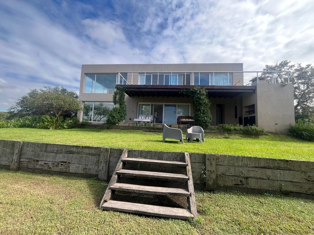 House in San Fernando, Buenos Aires Province, Argentina 2 - 18924761