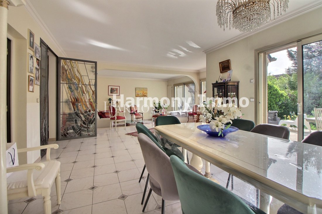 Villa in Antony, Ile-de-France, France 2 - 18926846