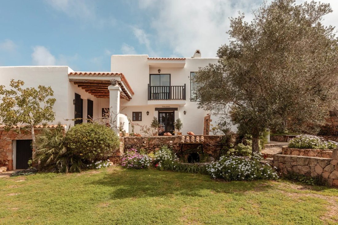 Finca in Sant Antoni de Portmany, Balearic Islands, Spain 1 - 18926310