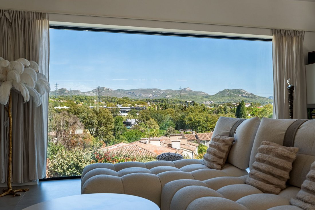 Villa in La Valentine, Marseille, Provence-Alpes-Côte d'Azur 3 - 18930025