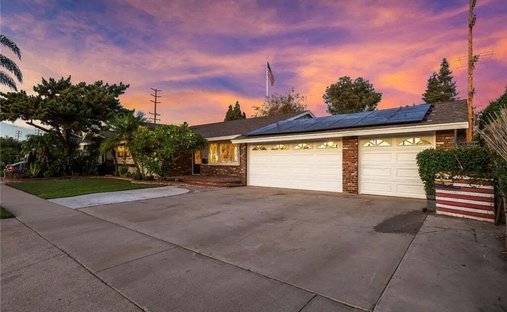 House in Paramount, California, United States 1