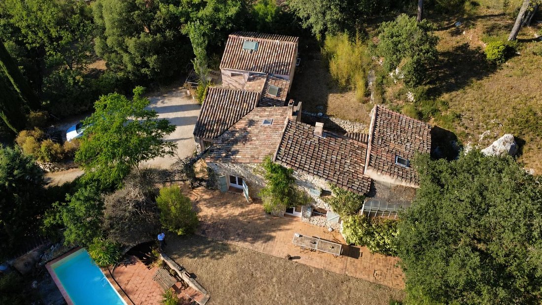 House in Beaurecueil, Provence-Alpes-Côte d'Azur, France 1 - 18927454
