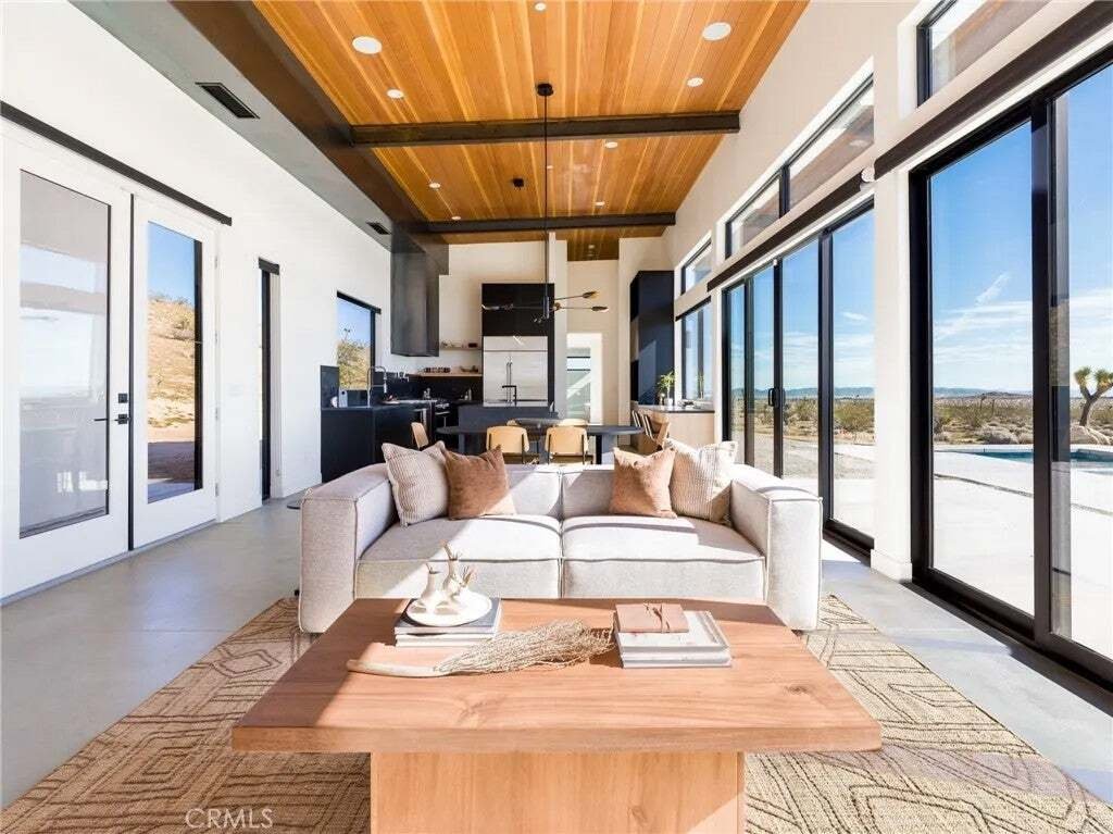 House in Yucca Valley, California, United States 5 - 18926221
