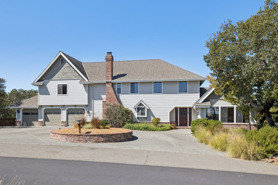 House in Novato, California, United States 2 - 18924501