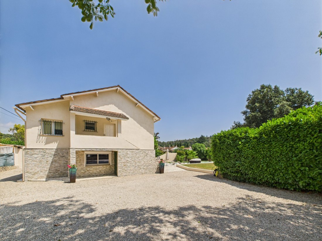 Villa in Grasse, Provence-Alpes-Côte d'Azur, France 4 - 18538993