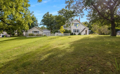 House in Garfield Township, Michigan, United States 1