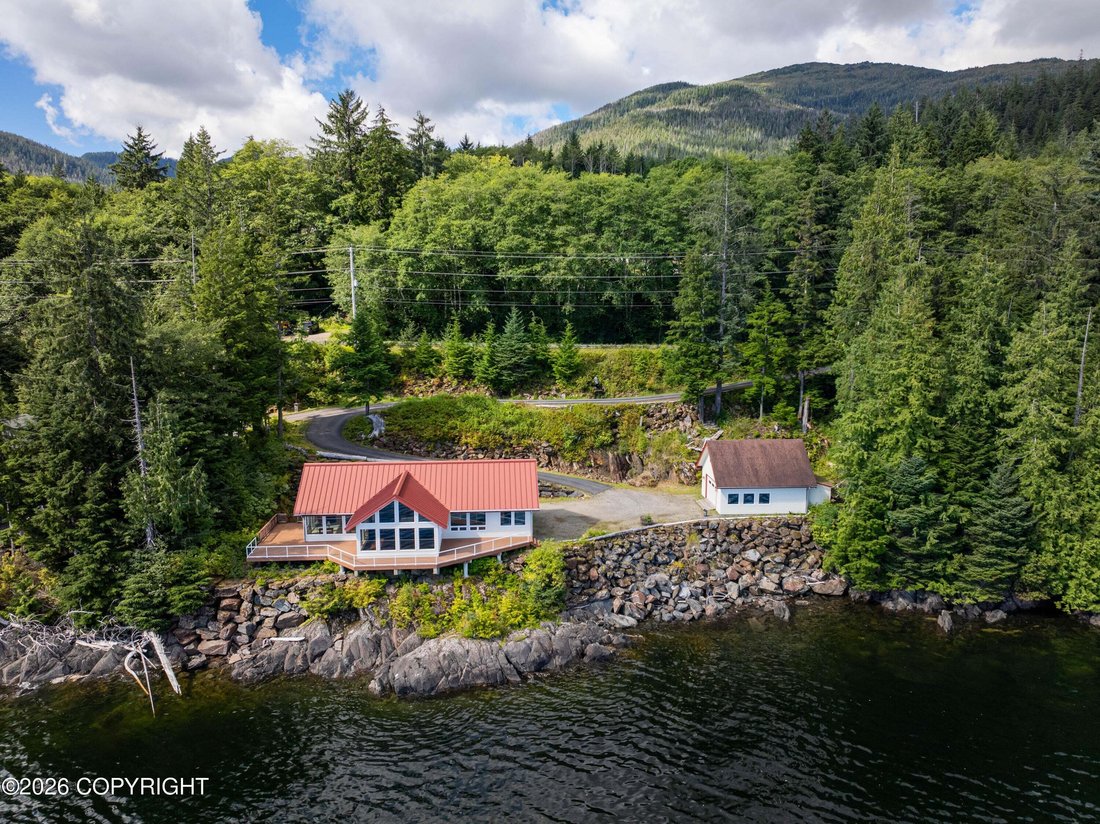 House in Ketchikan, Alaska, United States 3 - 18925732