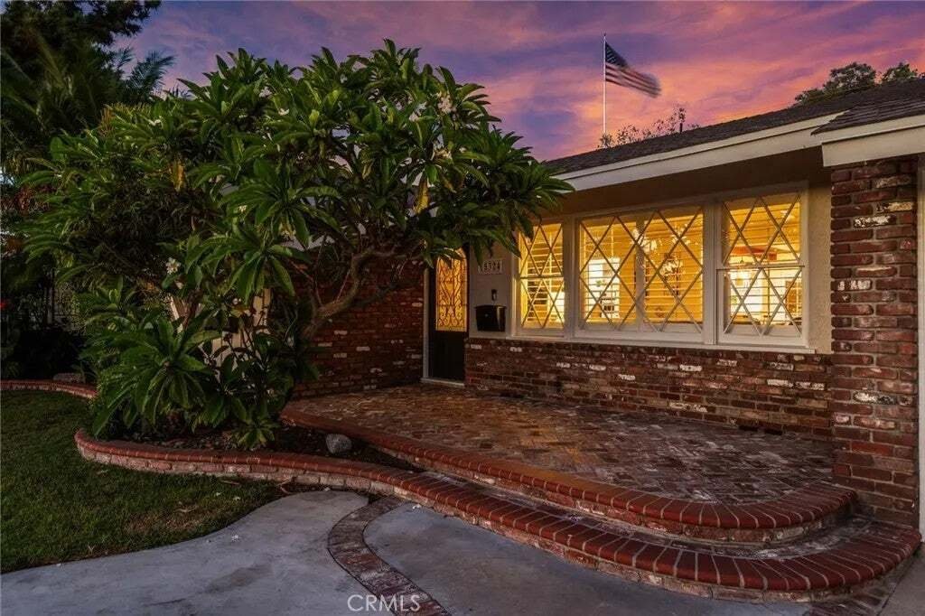 House in Paramount, California, United States 2 - 18926154
