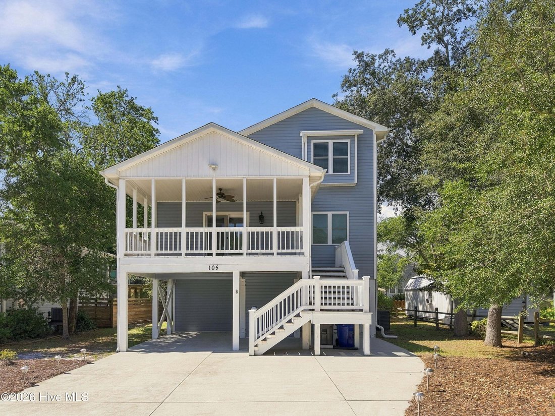 House in Oak Island, North Carolina, United States 1 - 17813052