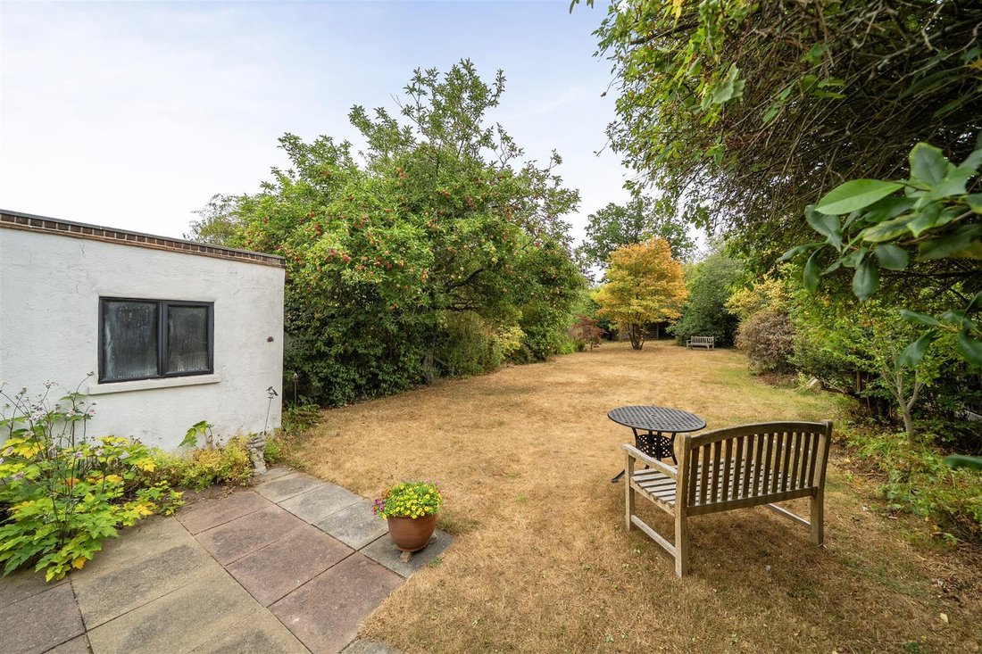 House in Petts Wood, Bromley, England 5 - 18925552