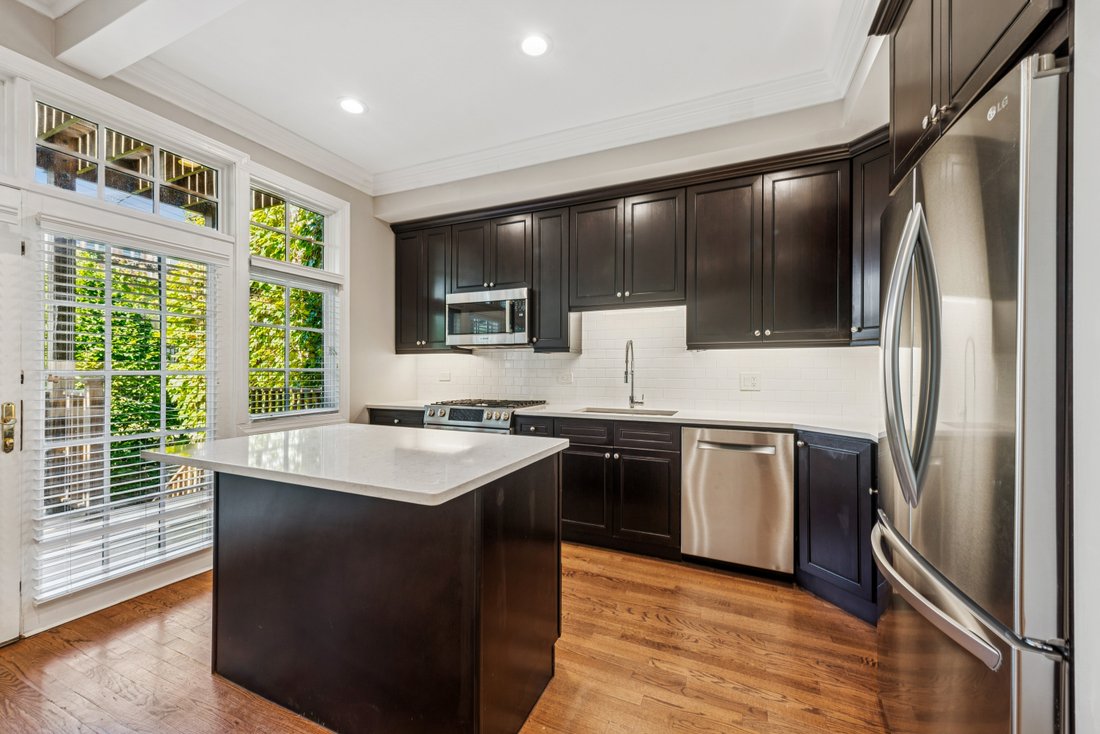 House in Chicago, Illinois, United States 3 - 18924092