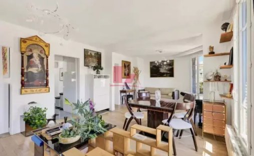 Penthouse in Espaces Jeunes, Issy-les-Moulineaux, France 1