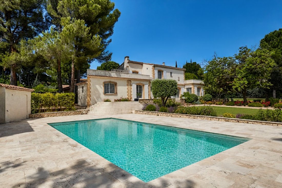 House in Granettes-Jauberte-Sainte Anne, Aix-en-Provence, France 4 - 18924099