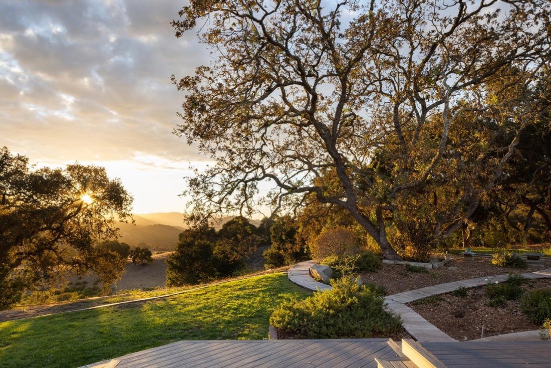 House in Carmel Valley, California, United States 5 - 18924970