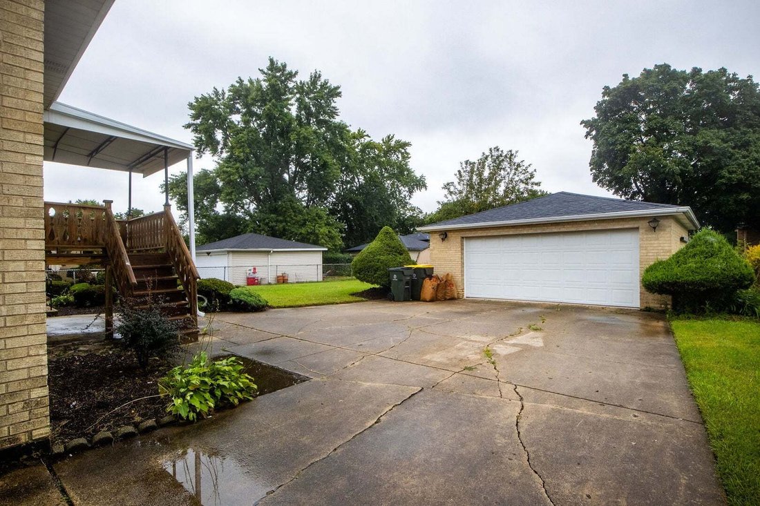 House in Wood Dale, Illinois, United States 4 - 18910212