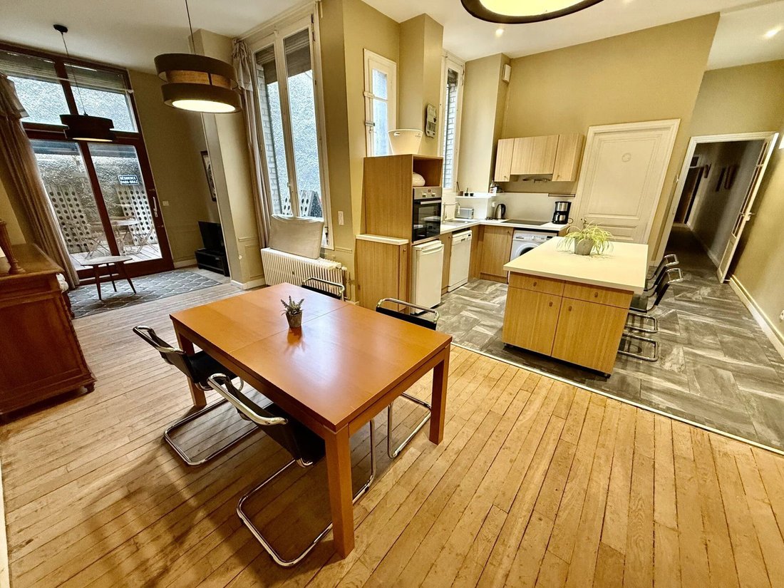 Apartment in Barbâtre-Saint Remy-Verrerie, Reims, France 1 - 16822910