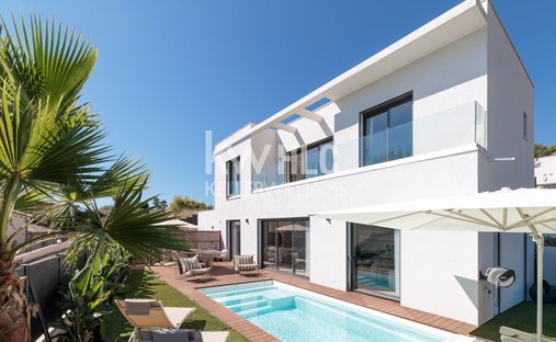 Villa in Bois Fleuri-Chevre d'Or-Saint Philippe, Biot, France 1