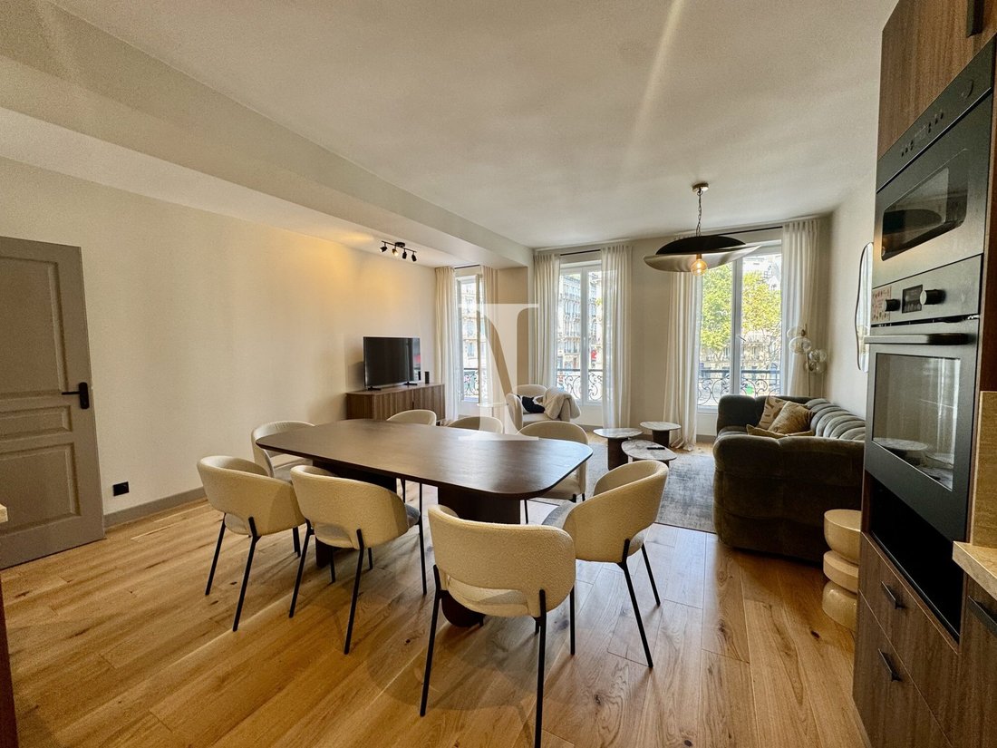 Apartment in Elysées-Madeleine, Paris 8e Arrondissement, Paris 3 - 18928031