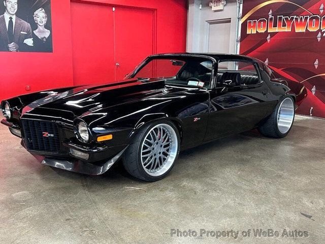 Chevrolet Camaro in Calverton, NY, United States 4 - 18925580