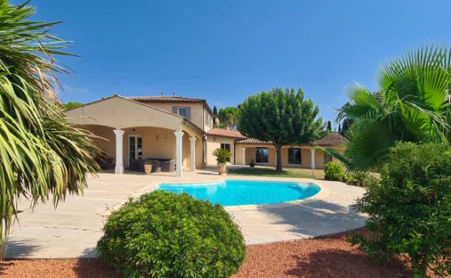 Maison à Uzès, Occitanie, France 1