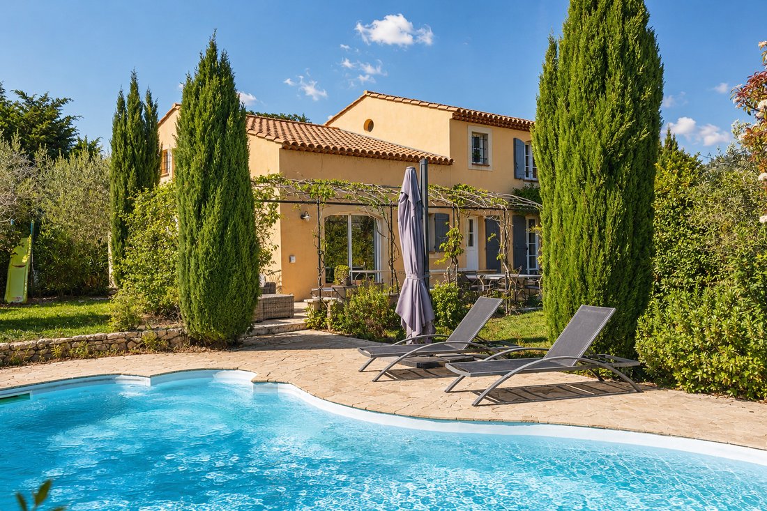 House in Granettes-Jauberte-Sainte Anne, Aix-en-Provence, France 2 - 18924080