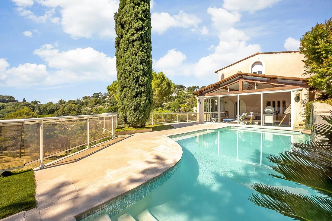 House in Mougins, Provence-Alpes-Côte d'Azur, France 2 - 16822844