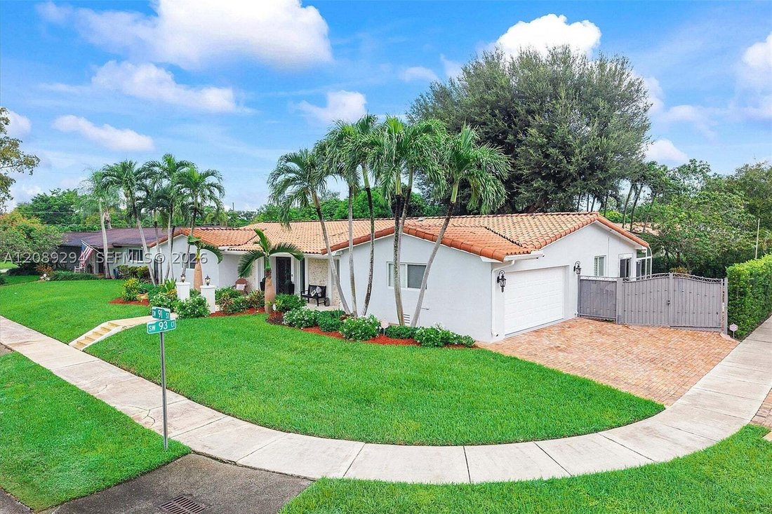 House in Miami, Florida, United States 4 - 18926136