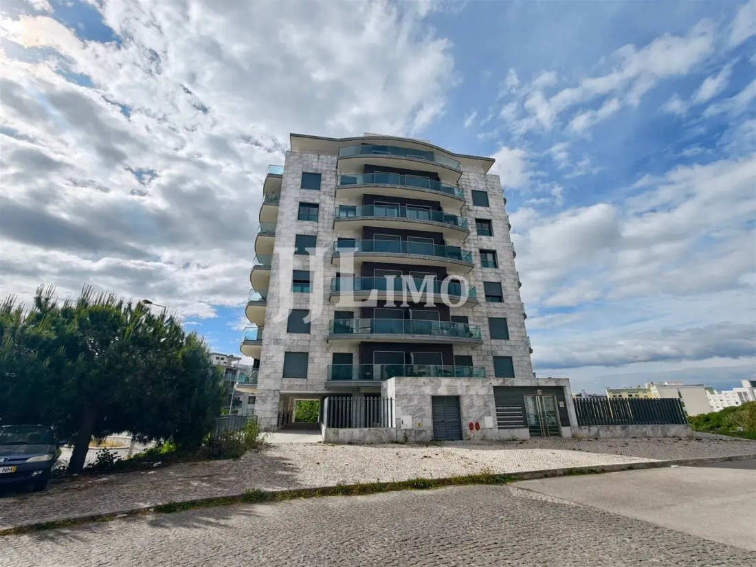 Apartment in Almada, Cova da Piedade, Pragal e Cacilhas, Setubal, Portugal 1 - 18924867