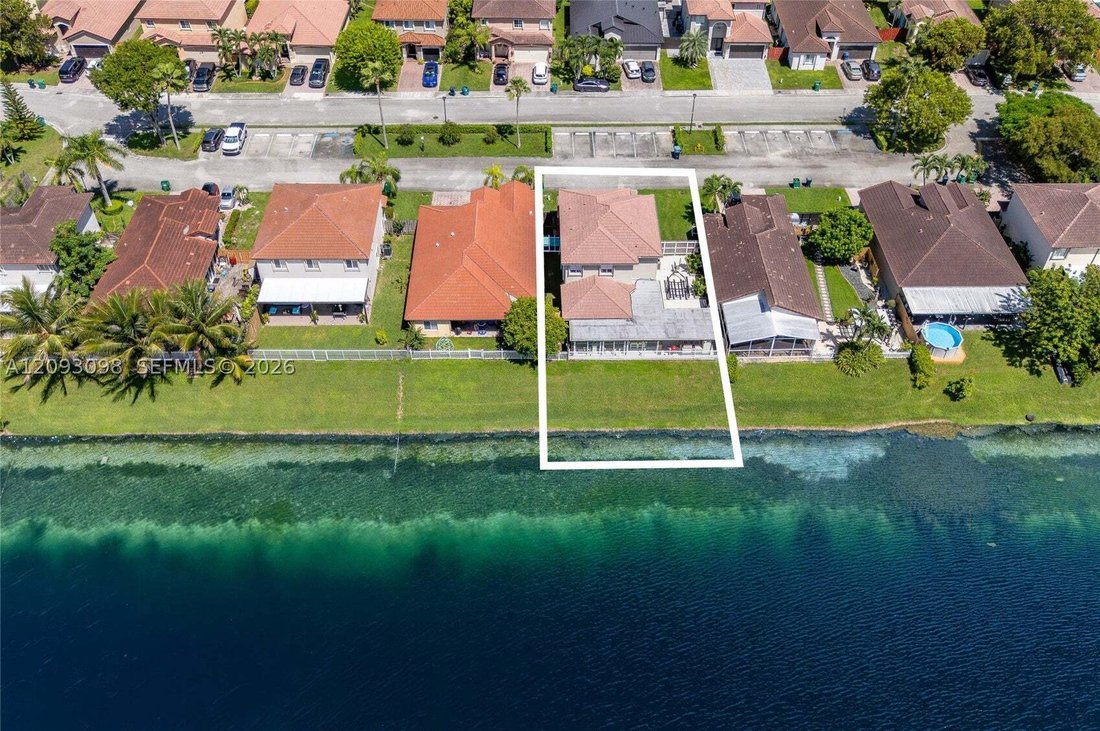 House in West Miami, Florida, United States 5 - 18926124