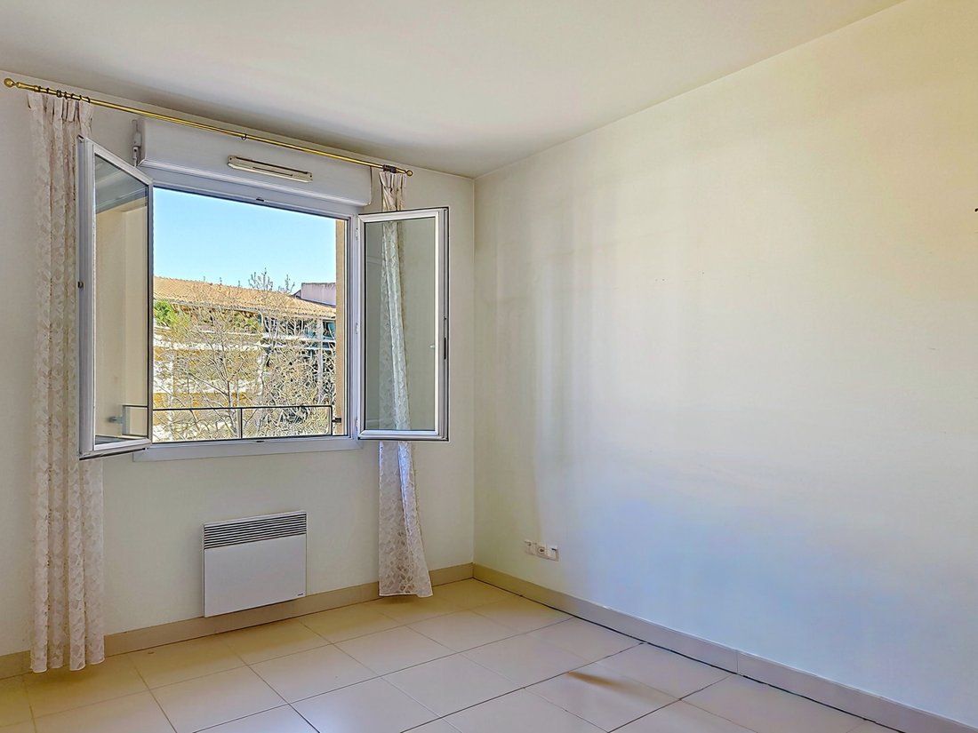 Wohnung in Granettes-Jauberte-Heilige Anna, Aix-en-Provence, Frankreich 5 - 18924104