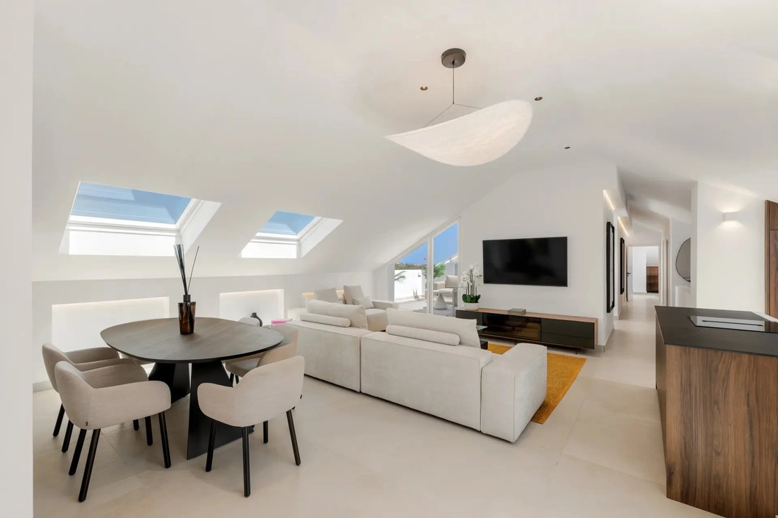 Penthouse in Puerto Banus, Marbella, Spain 3 - 18926956