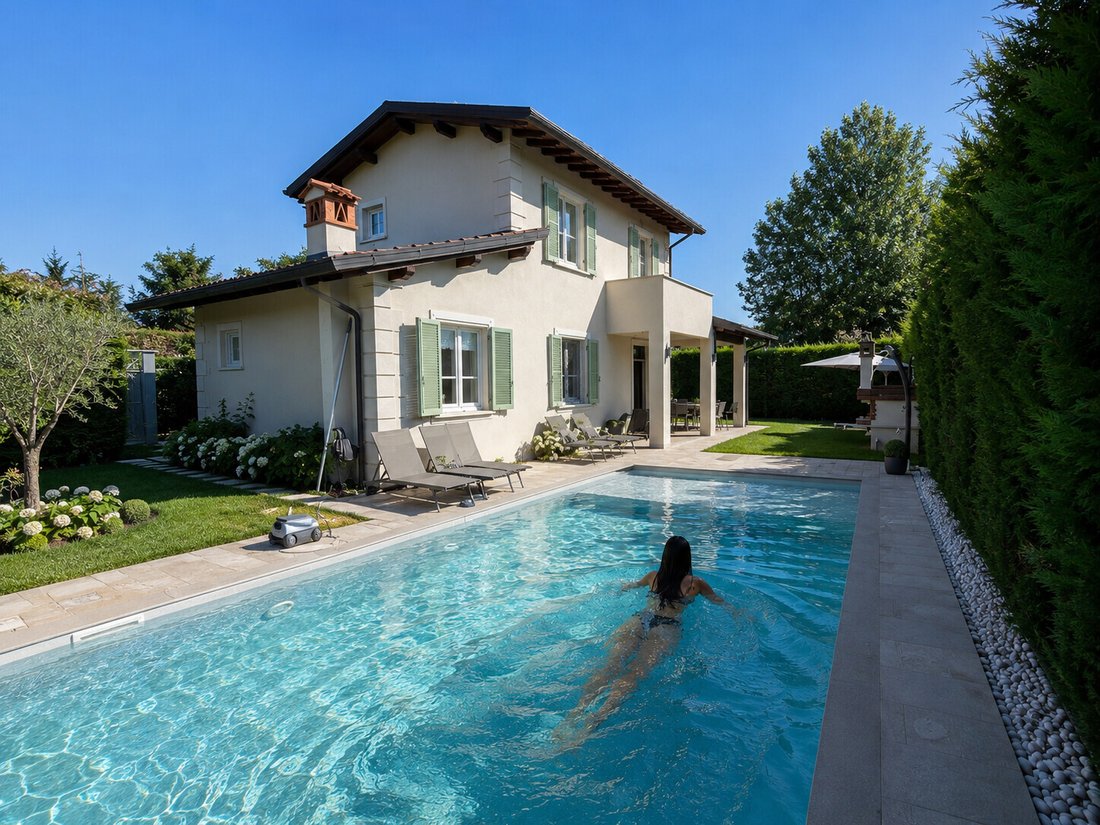 Villa in Pietrasanta, Tuscany, Italy 1 - 18241919