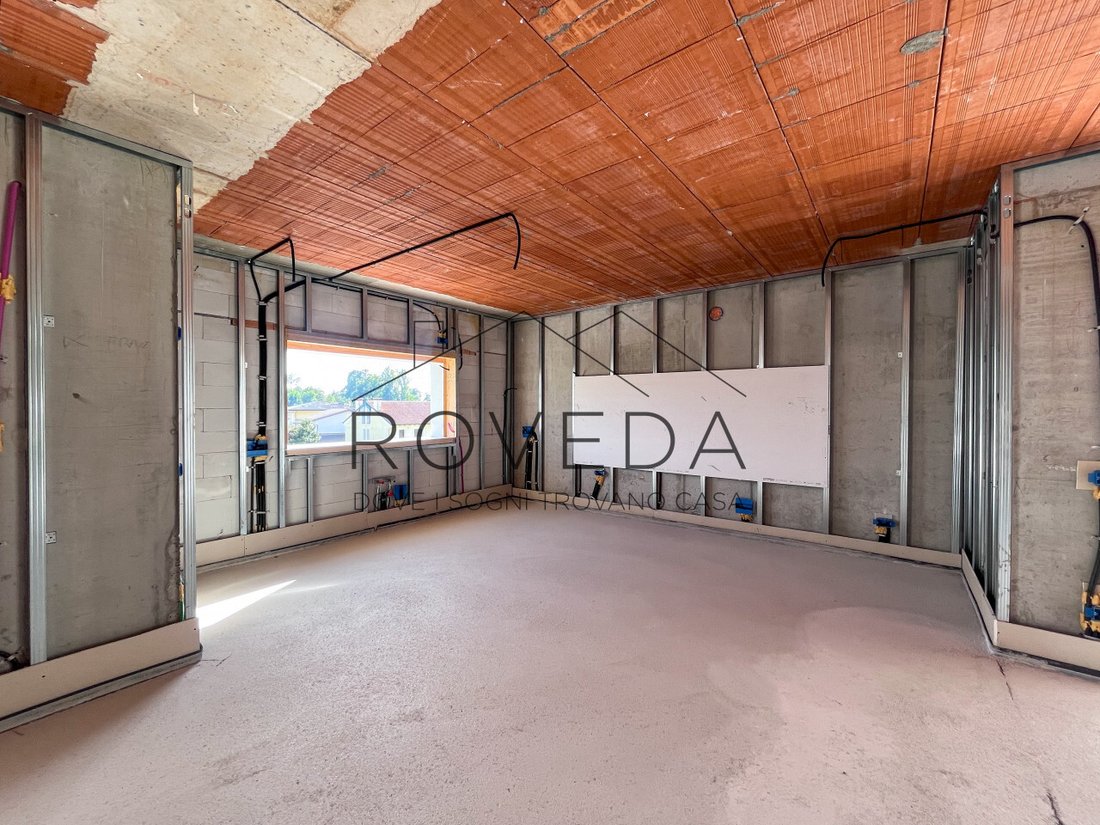Penthouse in Carbonera, Veneto, Italy 4 - 18927579