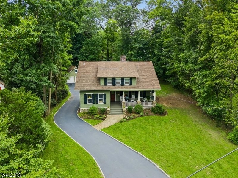 House in Glen Rock, New Jersey, United States 2 - 18925225