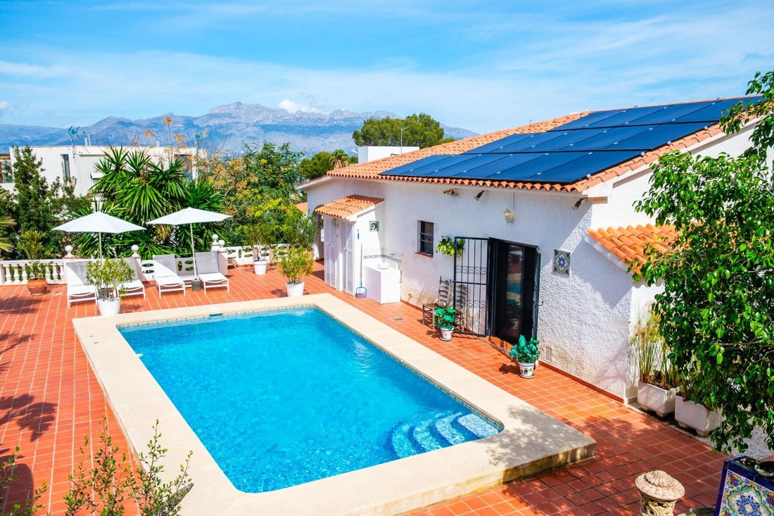 Villa in l'Albir, l'Alfas del Pi, Valencian Community 1 - 18926838